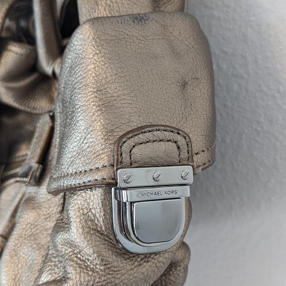 Michael Kors Gold purse/bag/satchel medium size - Picture 4 of 9